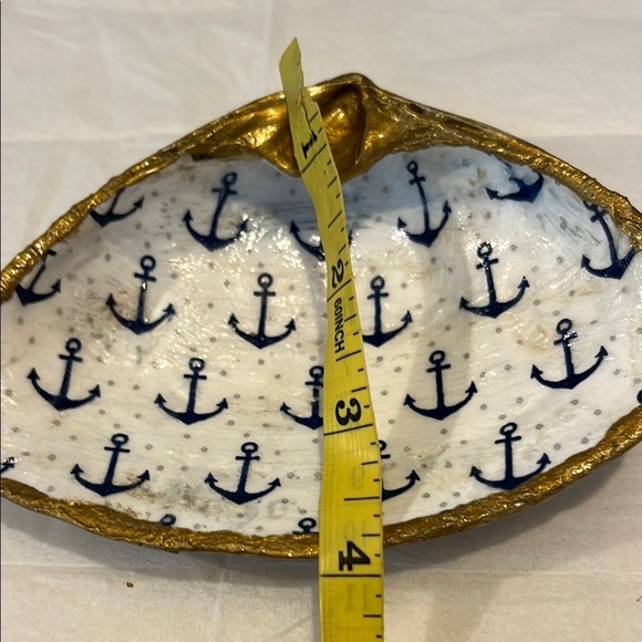 Hand Crafted Anchors Trinket Dish Shell - Picture 7 of 10